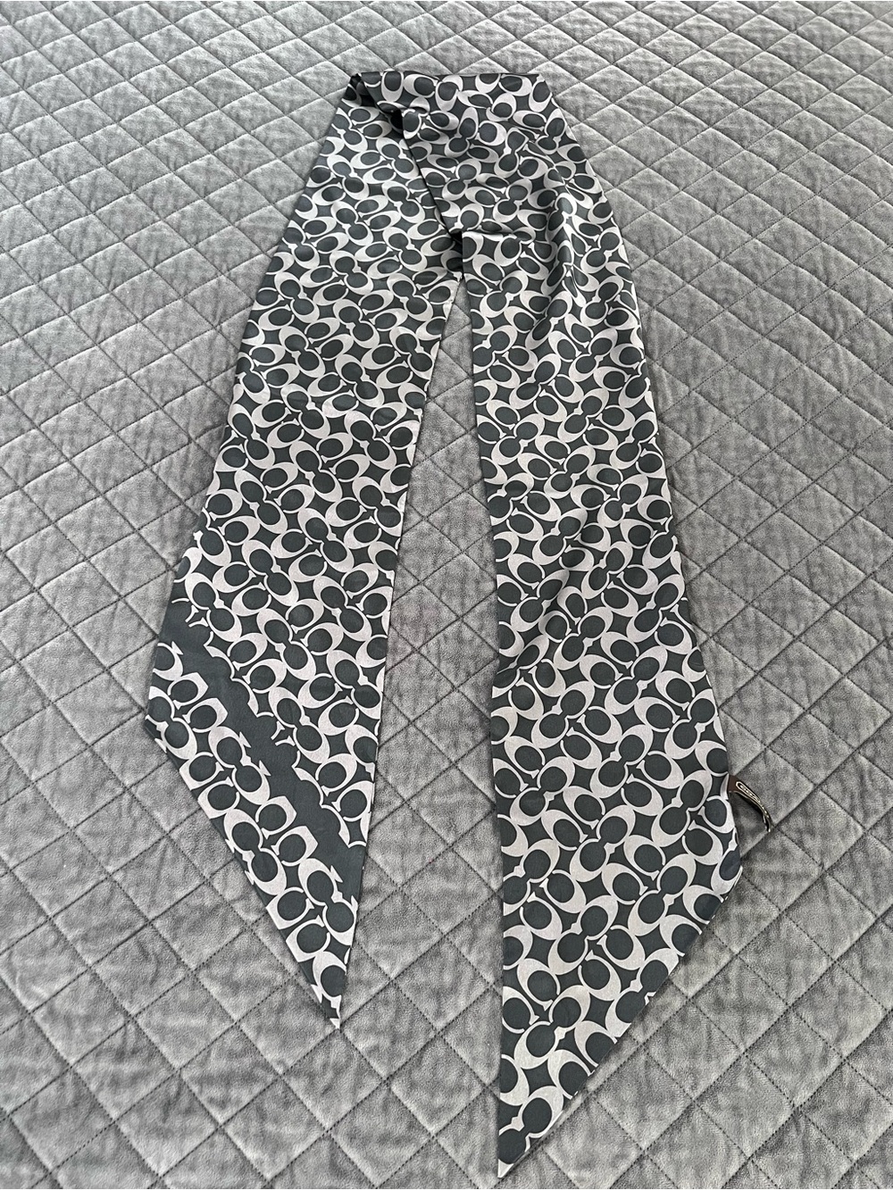 Coach Large Head Band Silk Scarf Wrap Monogram Navy Blue Purse Bow T